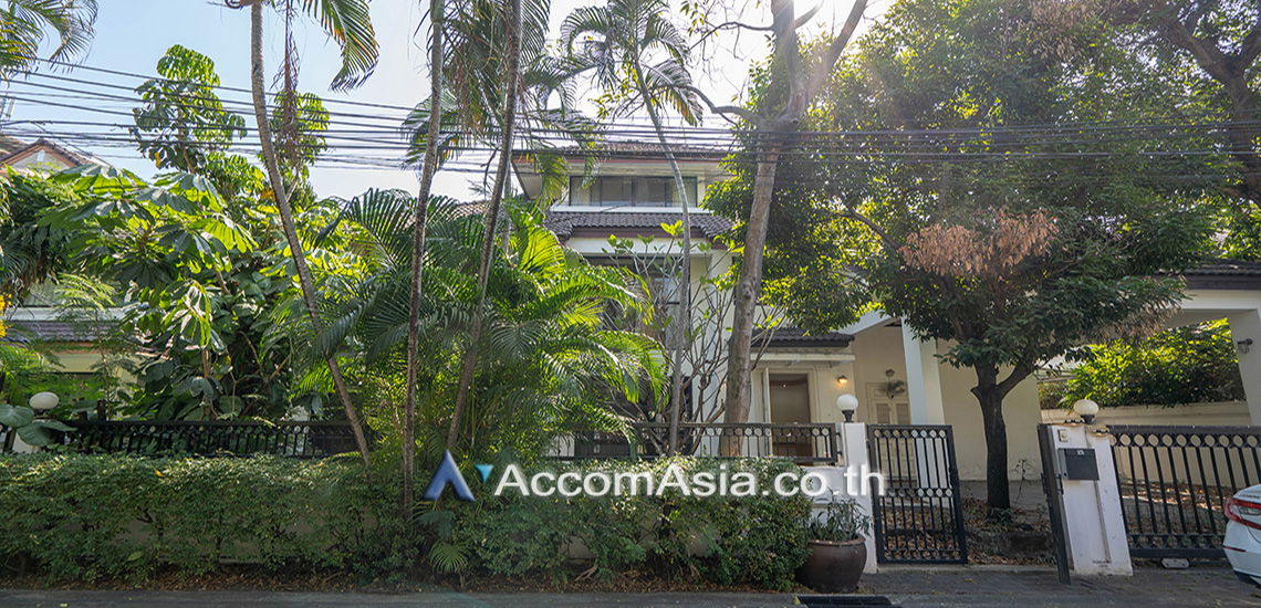picture 🔼🔽 AccomA 📩  4 BR House @ (1820486) - 1/20