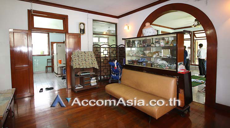 picture 🔼🔽 AccomA 📩 Home Office 4 BR House in Phra Khanong (13001504) - 9/11