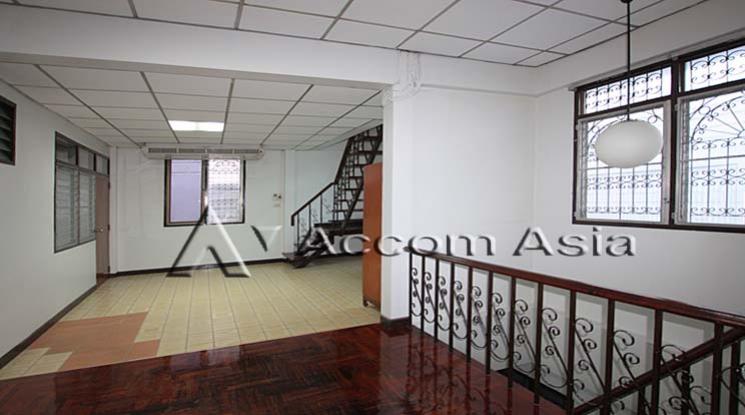 รูป 🔼🔽 AccomA 📩 Home Office 4 BR House in Khwaeng Sam Sen Nai (2319299) - รูปที่ 6/9