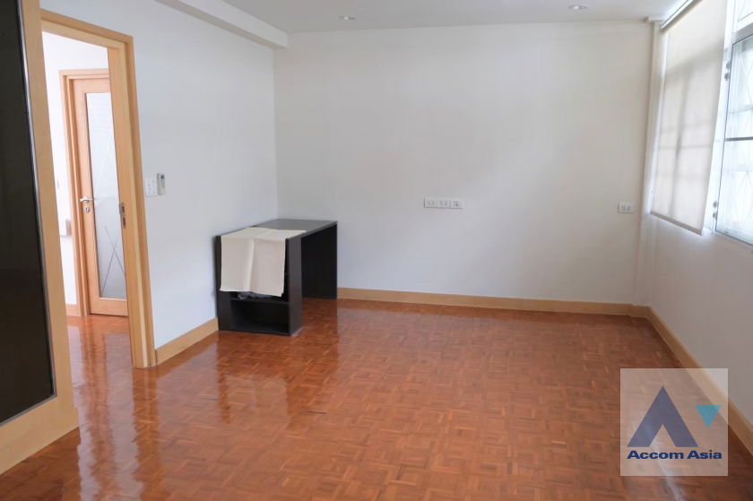 picture 🔼🔽 AccomA 📩 Home Office,Pet friendly 4 BR Townhouse in Khlong Toei (AA29533) - 5/19