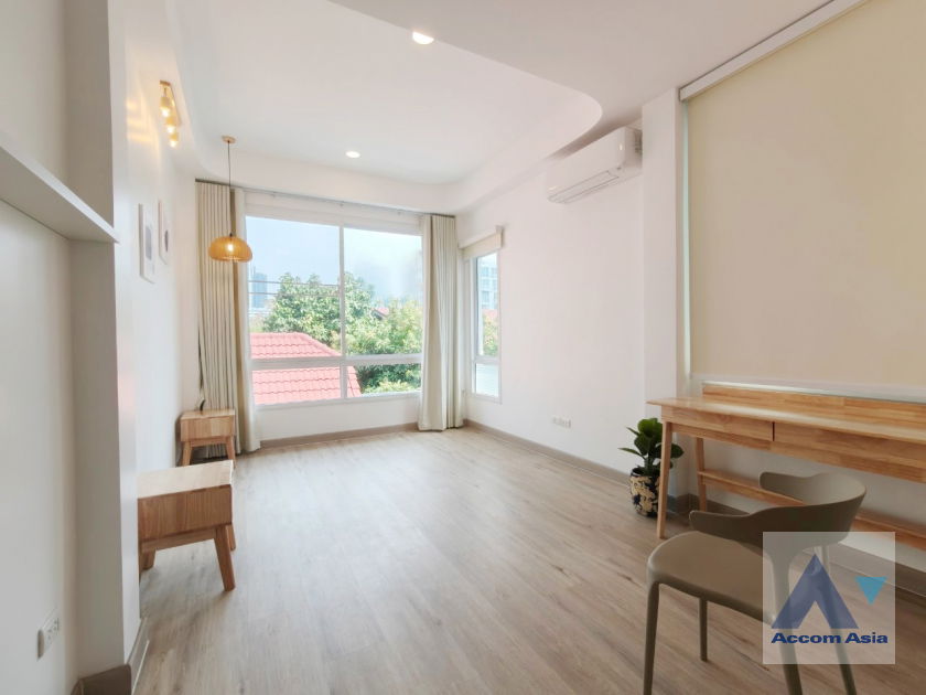 รูป 🔼🔽 AccomA 📩  3 BR House in Khlong Ton Nuea (AA42969) - รูปที่ 17/20