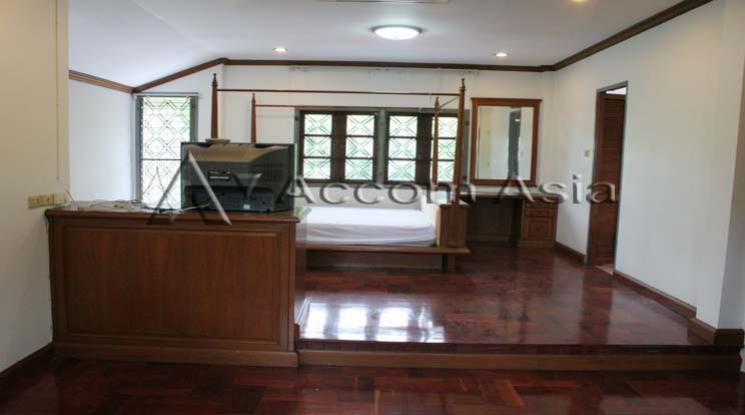 picture 🔼🔽 AccomA 📩  5 BR House @Panya Pattanakarn Village (1815812) - 6/9