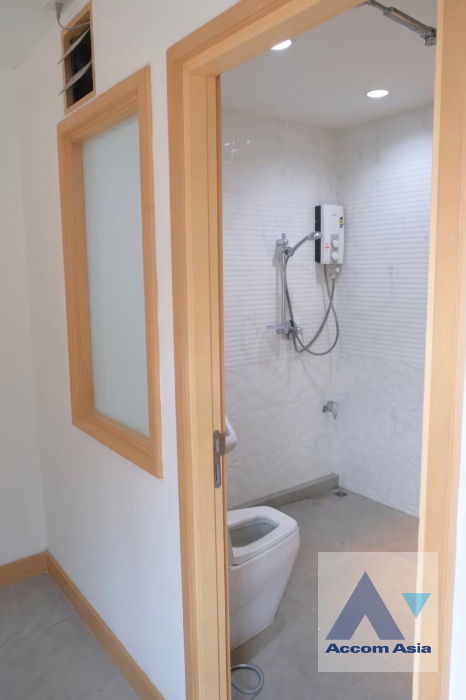 picture 🔼🔽 AccomA 📩 Home Office,Pet friendly 4 BR Townhouse in Khlong Toei (AA29533) - 16/19