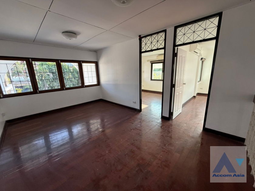 รูป 🔼🔽 AccomA 📩 Pet friendly,Home Office 3 BR House in Bang Chak (AA16761) - รูปที่ 12/20