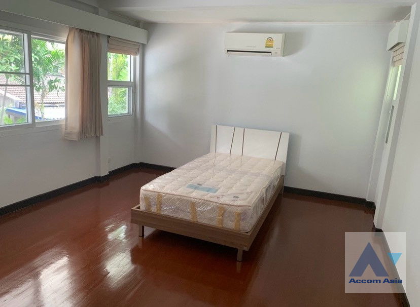 picture 🔼🔽 AccomA 📩  3 BR House @Panya Pattanakarn Village (AA26814) - 13/19