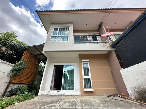 ขายบ้านทาวน์เฮาส์ หมู่บ้านปรียาวุฒิ 5