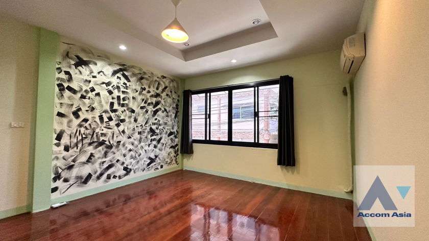 picture 🔼🔽 AccomA 📩  3 BR House in Khlong Ton Nuea (AA32558) - 11/20
