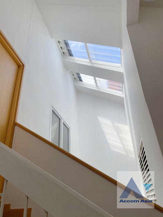 picture 🔼🔽 AccomA 📩 Home Office,Pet friendly 4 BR Townhouse in Khlong Toei (AA29533) - 18/19