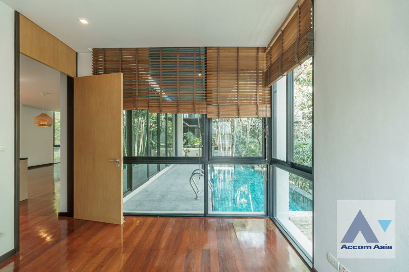 รูป 🔼🔽 AccomA 📩 Private Swimming Pool 3 BR House @Luxury House with private pool in Ekkamai (1920964) - รูปที่ 7/20