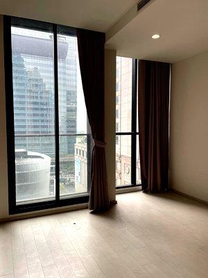 ขายคอนโด : ● Best Price ● ตึก B ชั้น 05+ | 47.04 ตร.ม. 1 ห้องนอน | คอนโดมีSkywalk เชื่อมเข้า BTS เพลินจิตและCentral Embassy