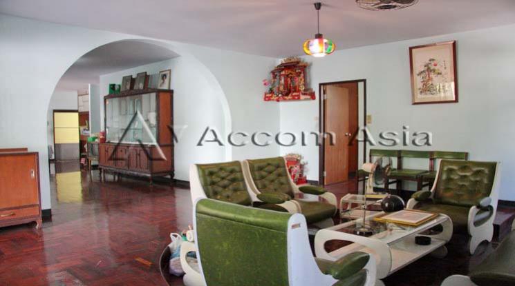 picture 🔼🔽 AccomA 📩 Home Office 3 BR House in  (1716407) - 4/9
