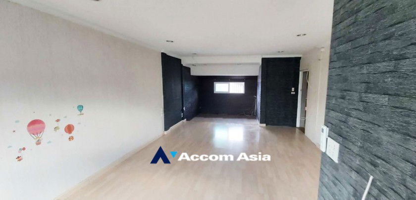 picture 🔼🔽 AccomA 📩  3 BR House @Moo Baan Klongtan Nivet (AA32799) - 2/5