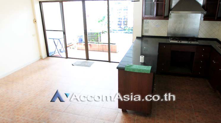 picture 🔼🔽 AccomA 📩 Home Office 3 BR Townhouse in Khlong Toei (AA17938) - 4/16