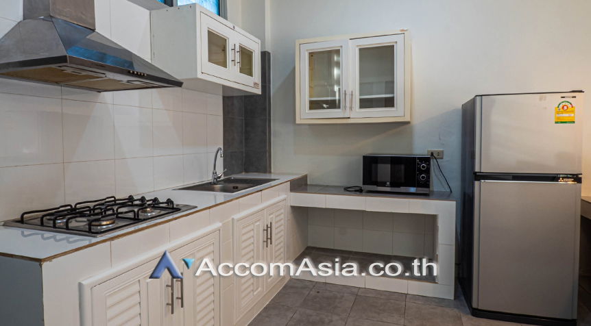 picture 🔼🔽 AccomA 📩  3 BR Townhouse in  (2520238) - 7/11