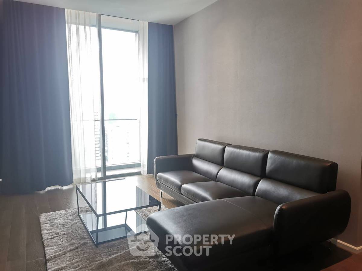 picture 2-BR Condo at KRAAM Sukhumvit 26 near BTS Phrom Phong (ID 512547) - 2/11