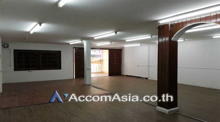 รูป 🔼🔽 AccomA 📩 Home Office 2 BR Townhouse in Klong Tan (13000481) - รูปที่ 1/5