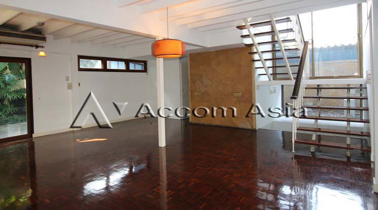 picture 🔼🔽 AccomA 📩  3 BR House in  (13000373) - 2/11