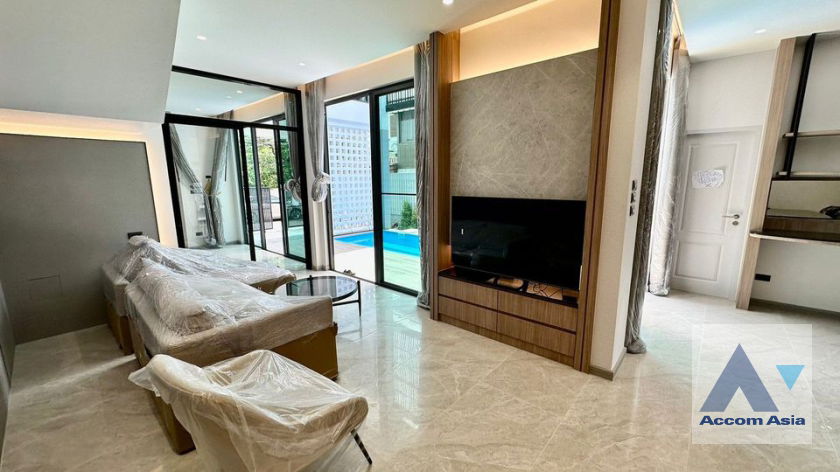 รูป 🔼🔽 AccomA 📩 Private Swimming Pool 4 BR House in Khlong Ton Nuea (AA35924) - รูปที่ 3/11