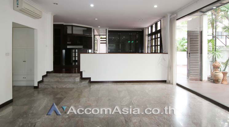 picture 🔼🔽 AccomA 📩 Home Office 4 BR House in  (90303) - 4/13