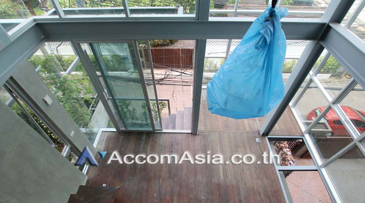 รูป 🔼🔽 AccomA 📩 Home Office 4 BR House in Khlong Ton Nuea (13002336) - รูปที่ 10/11