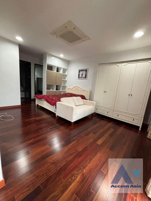 รูป 🔼🔽 AccomA 📩  5 BR Townhouse in Khlong Ton Nuea (AA41874) - รูปที่ 6/8