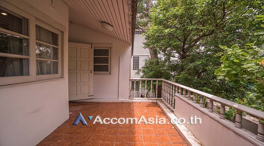 picture 🔼🔽 AccomA 📩 Pet friendly 3 BR House in Klong Tan (2314124) - 8/14