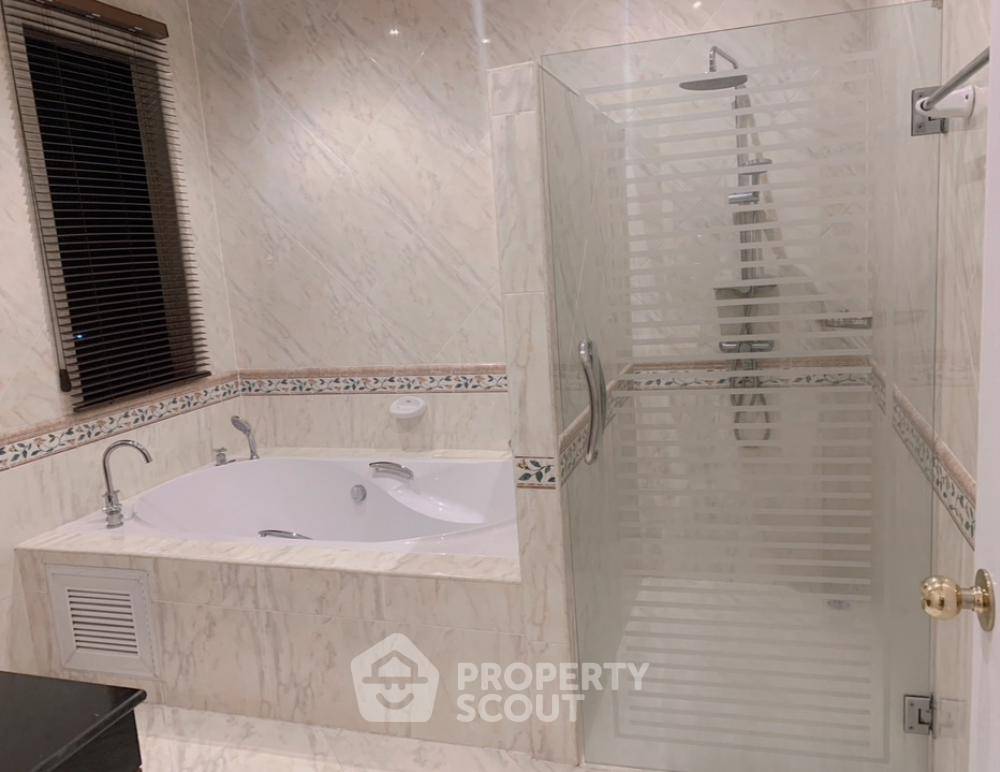 รูป บ้าน 4-ห้องนอน ใกล้ พัทยาใต้ (ID 1363183) - รูปที่ 10/15