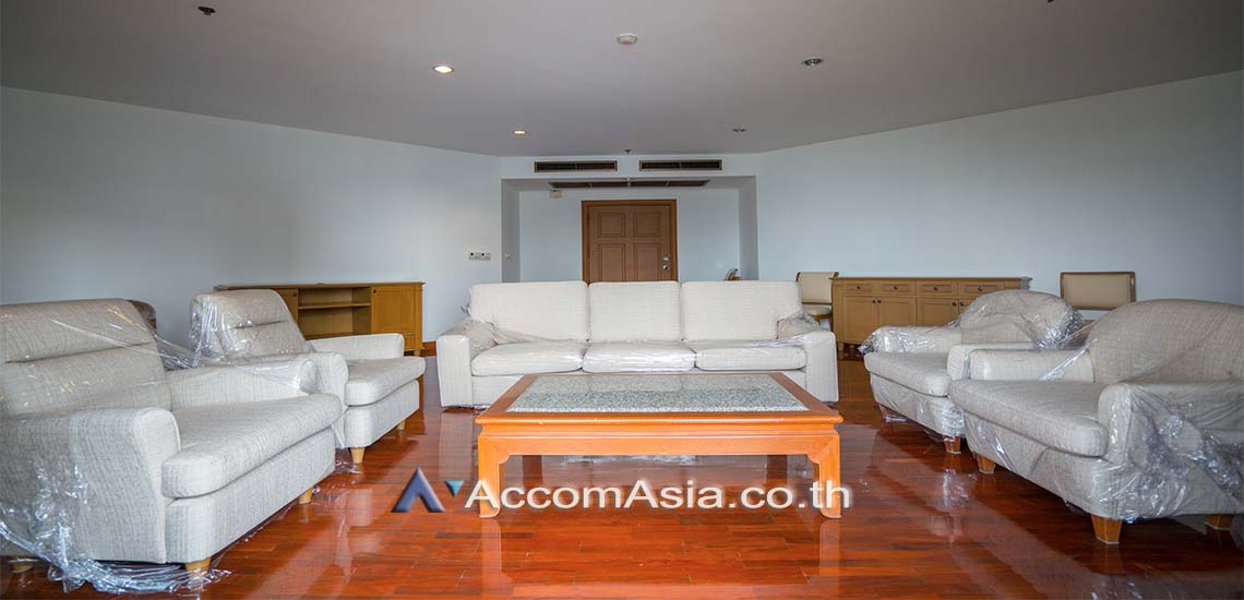 รูป 🔼🔽 AccomA 📩 Classic-style condo with light-filled interiors and city views (AA28974) - รูปที่ 10/12