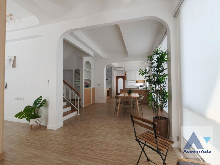 รูป 🔼🔽 AccomA 📩  3 BR House in Khlong Ton Nuea (AA42969) - รูปที่ 5/20