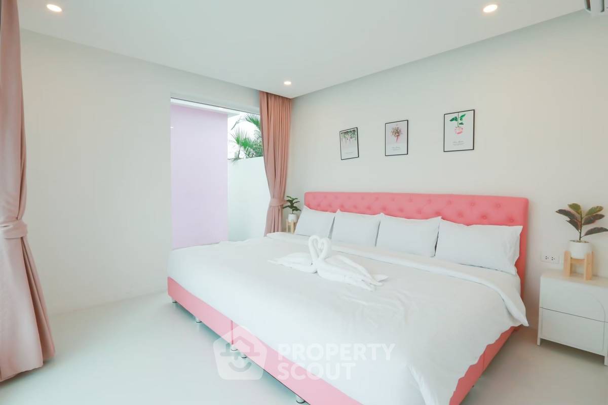 รูป วิลล่า 4-ห้องนอน ใกล้ เมืองหัวหิน (ID 2198625) - รูปที่ 8/17
