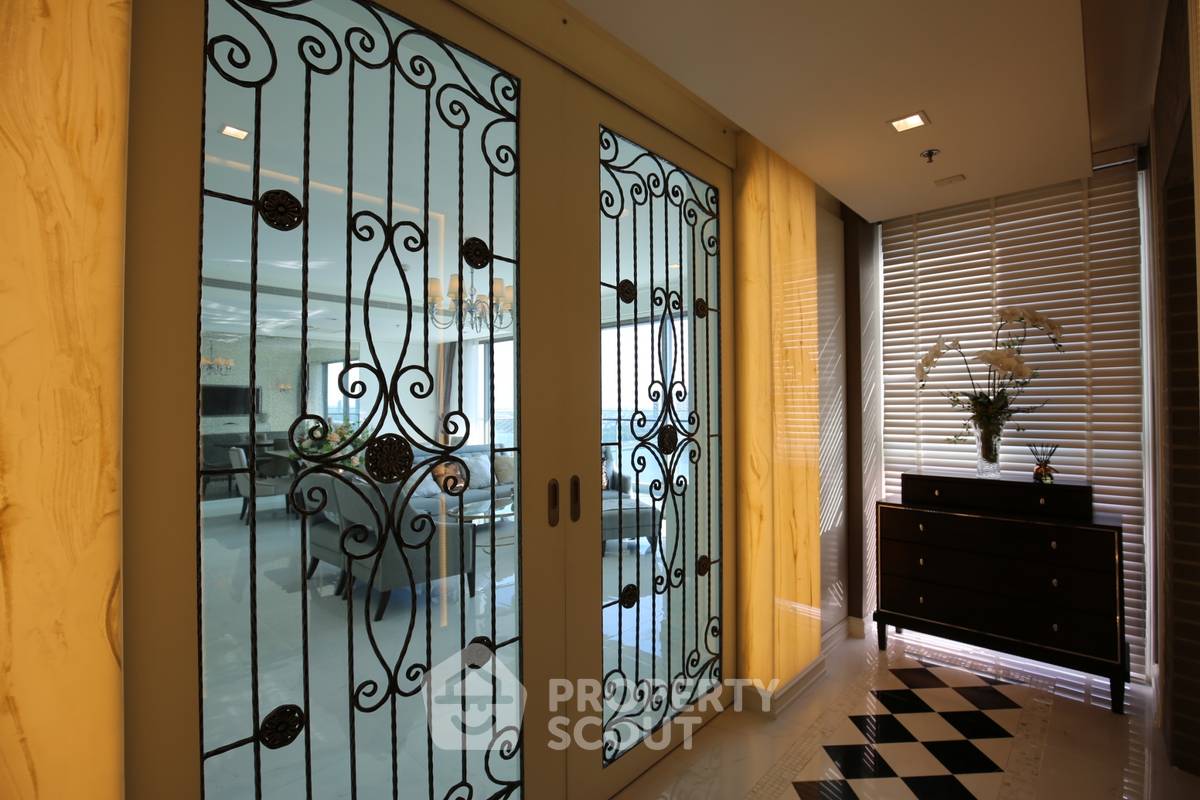 picture 3-BR Condo at Star View close to Phra Ram 3 (ID 465581) - 36/49