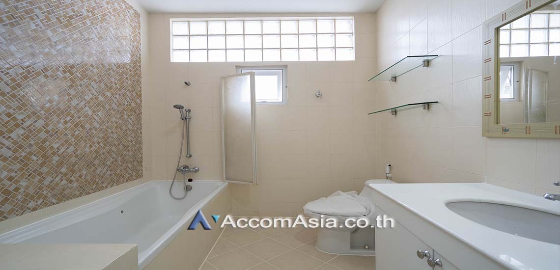 รูป 🔼🔽 AccomA 📩 Detached house with garden and guest house in Sukhumvit (AA16914) - รูปที่ 13/14