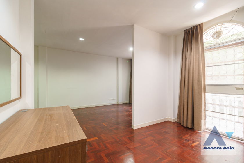 picture 🔼🔽 AccomA 📩 Pet friendly,Home Office 3 BR House in Khlong Ton Nuea (2519514) - 8/20