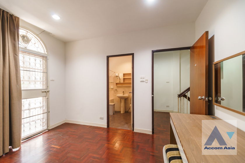 picture 🔼🔽 AccomA 📩 Pet friendly,Home Office 3 BR House in Khlong Ton Nuea (2519514) - 11/20