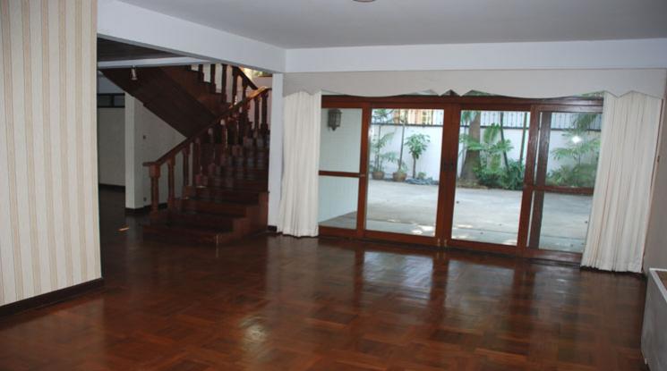 รูป 🔼🔽 AccomA 📩 Home Office,Private Swimming Pool 4 BR House in Khlong Ton Nuea (98084) - รูปที่ 5/9