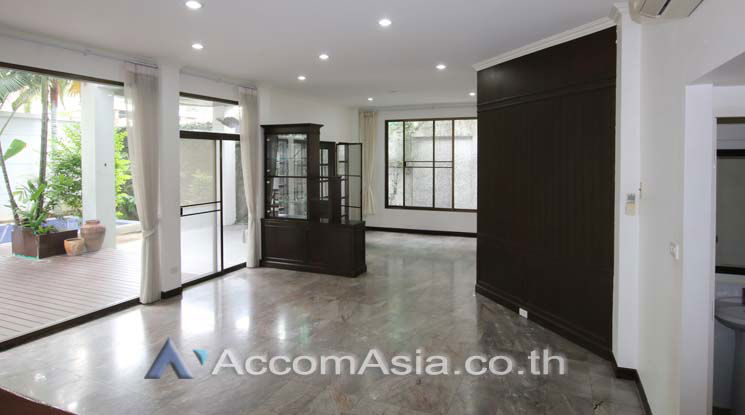 picture 🔼🔽 AccomA 📩 Home Office 4 BR House in  (90303) - 2/13