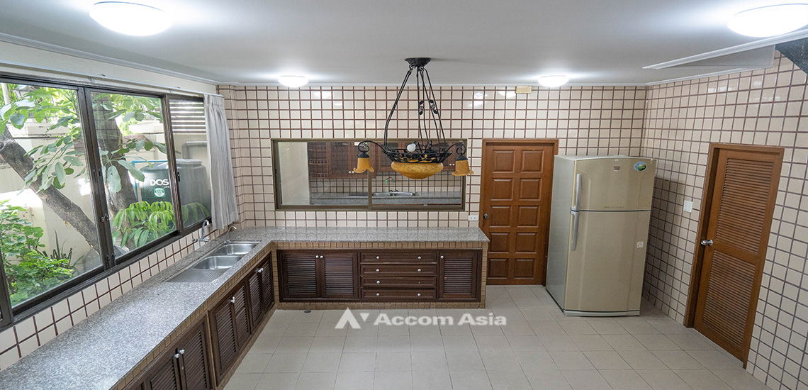 picture 🔼🔽 AccomA 📩  4 BR Townhouse @Thonglor Garden Place (AA22854) - 8/20
