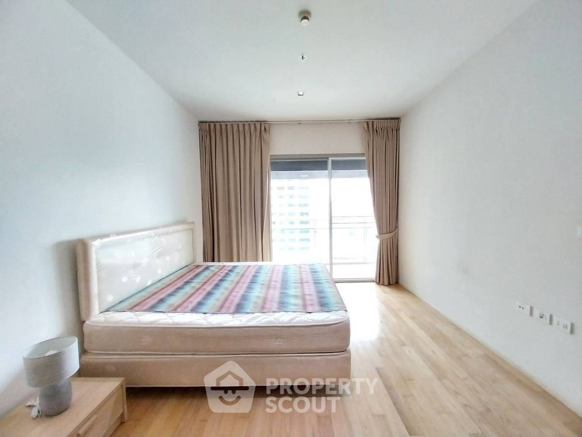 picture 2-BR Condo at The Madison near BTS Phrom Phong (ID 1952235) - 13/16