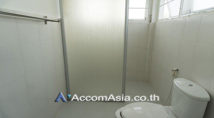 picture 🔼🔽 AccomA 📩 Private Swimming Pool,Pet friendly 3 BR House in Phra Khanong Nuea (40214) - 10/12