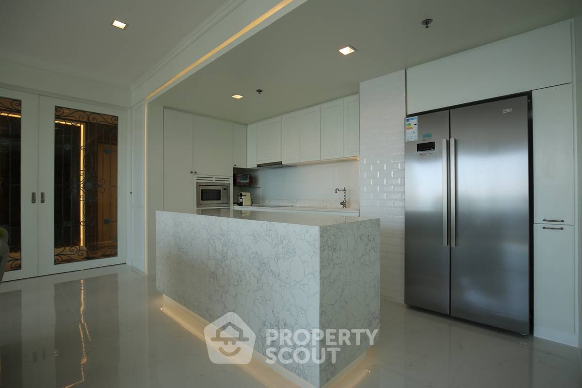 picture 3-BR Condo at Star View close to Phra Ram 3 (ID 465581) - 27/49