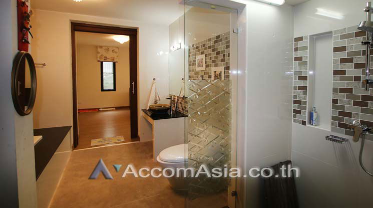 picture 🔼🔽 AccomA 📩 Home Office 3 BR House in Klong Tan (AA12172) - 9/10