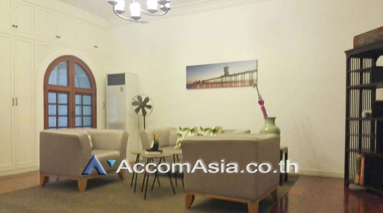 picture 🔼🔽 AccomA 📩  3 BR Townhouse in  Lumphini (AA16976) - 4/9