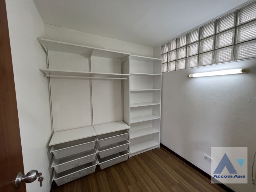 picture 🔼🔽 AccomA 📩 Pet friendly 4 BR Townhouse in Suan Luang (AA36437) - 12/16
