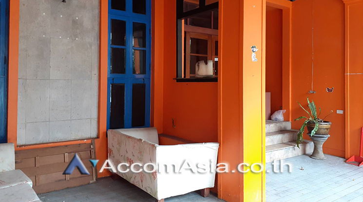 picture 🔼🔽 AccomA 📩 Home Office 3 BR Townhouse in Chong Nonsi (AA15413) - 7/8
