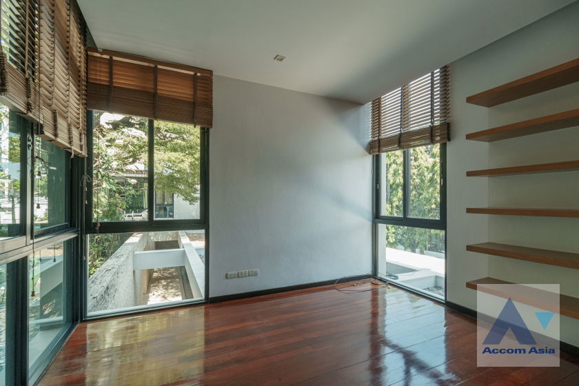 รูป 🔼🔽 AccomA 📩 Private Swimming Pool 3 BR House @Luxury House with private pool in Ekkamai (1920964) - รูปที่ 6/20