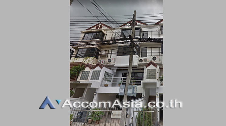 picture 🔼🔽 AccomA 📩  4 BR Townhouse in  Lumphini (AA24945) - 1/10