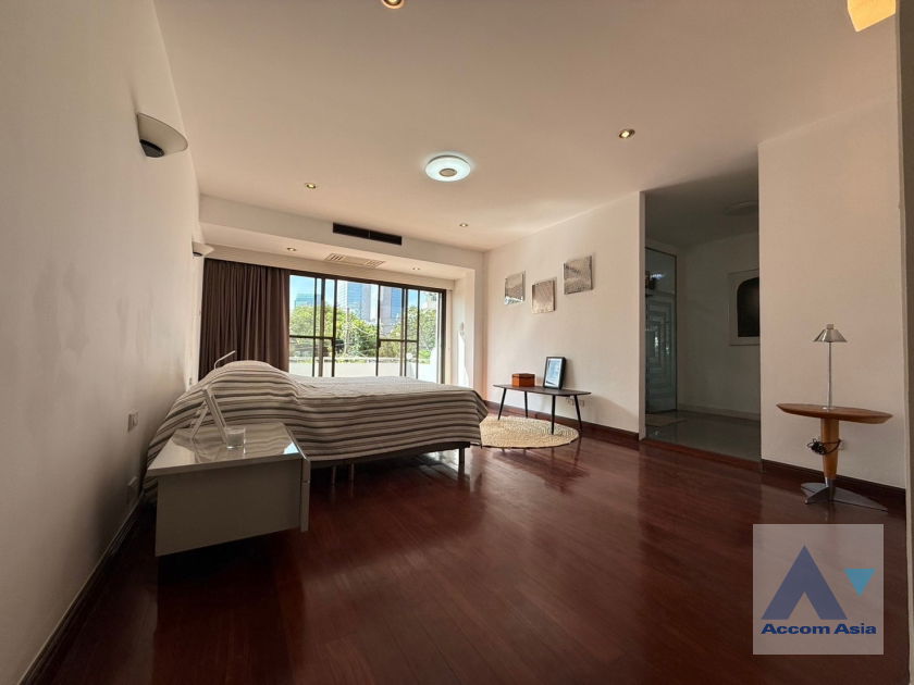 picture 🔼🔽 AccomA 📩 Pet friendly,Fully Furnished 3 BR House in Klong Tan (110087) - 14/20
