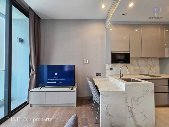 ให้เช่าคอนโด 1 ห้องนอน 1 ห้องน้ำ ตกแต่งครบ พร้อมเข้าอยู่ ในโครงการ ดิ เอส แอท สิงห์ คอมเพล็กซ์ ชั้นสูง มีเครื่องซักผ้า เครื่องอบผ้า รถไฟฟ้าใต้ดิน 