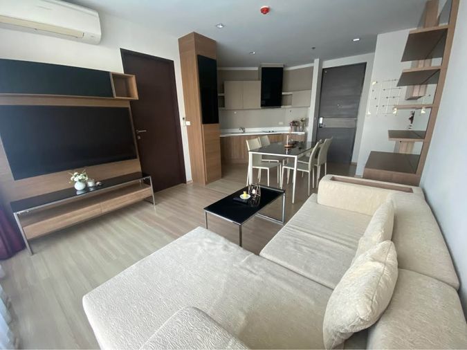 +++ขายด่วน ** Rhythm Sathorn ** 1 ห้องนอน 1 ห้องน้ำ ขนาด 50.30 ตรม. แต่งครบพร้อมอยู่+++