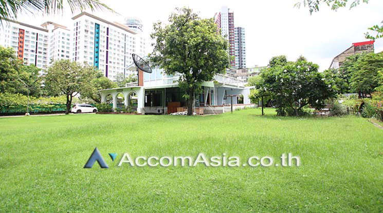 picture 🔼🔽 AccomA 📩 Home Office 4 BR House in Phra Khanong (13001504) - 3/11